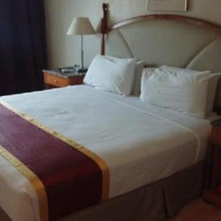Silam Dynasty Hotel Lahad Datu Exteriör bild